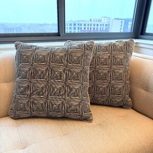 Perfect pair of pillows